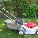 36199DC4 A5C5 4078 A938 5F486C5C095C 150x150 Honda HR173 Push Lawnmower for sale