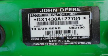 00000 1aSSSORDQeEz 0gw0co 1200x900 375x195 2000 John Deere Sabre 14.5/38 Gear riding lawn mower for sale