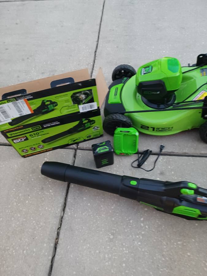 00909 2Yvskw42aihz 0lM0t2 1200x900 Greenwoods pro revolt battery lawn mower self propelled with blower