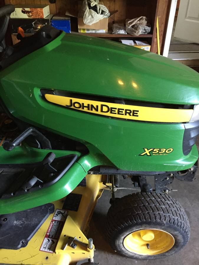 7F3A9CF2 4D84 449F B1FF CA1E119908F9 John Deere X530 Riding Lawn Mower for sale
