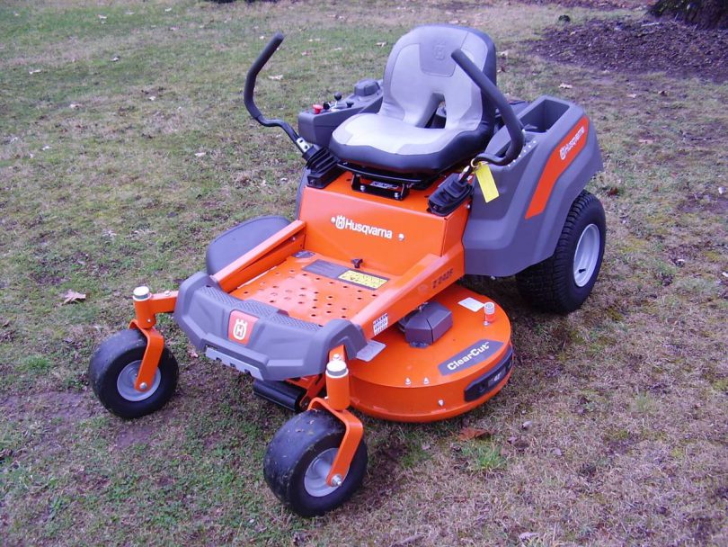 00t0t iQljRX2Mx9gz 0pO0jm 1200x900 810x608 Husqvarna Z 242F Zero Turn Mower For Sale