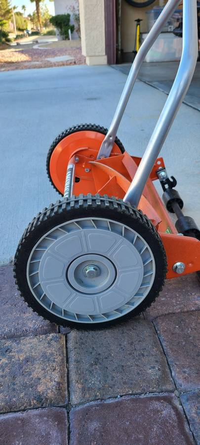 00u0u 5hVBjiTYtZhz 0hr0CI 1200x900 Like New 14 Inch Cut AMERICAN Lawn Mower Co Reel Lawnmower