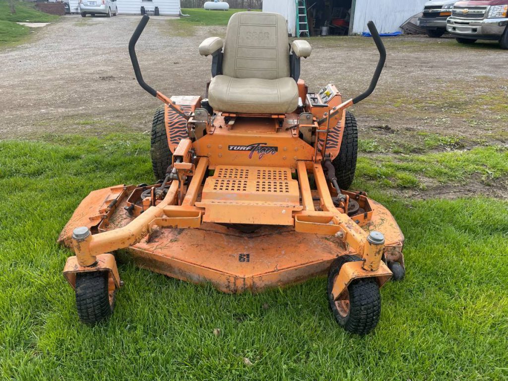 Scag Turf Tiger 61 inch zero turn STT6122KA riding lawn mower for sale