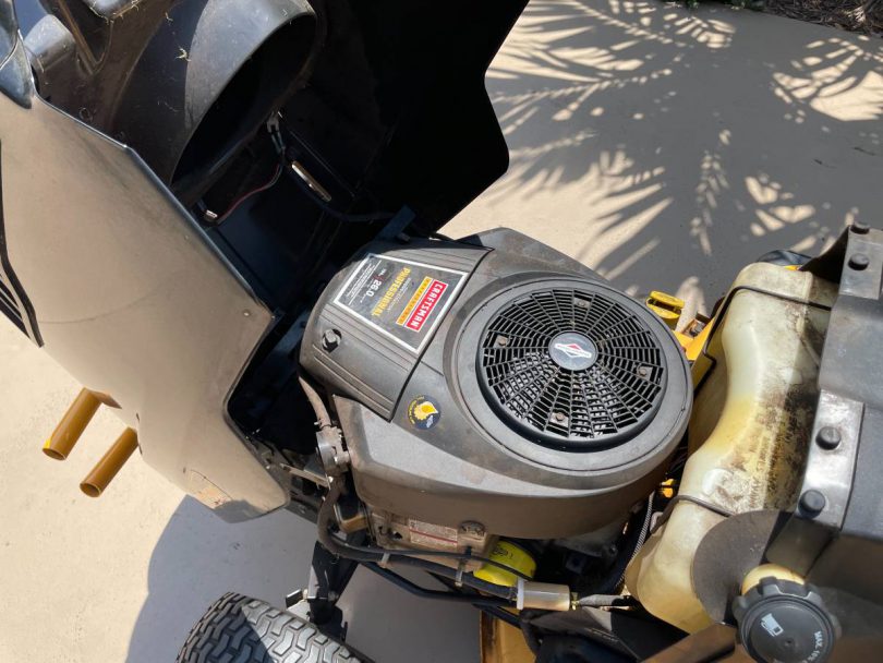 00N0N 1BelMzxrefAz 0CI0t2 1200x900 810x608 2010 Craftsman PYT9000 Riding Lawn Mower for Sale