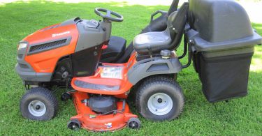 00Y0Y iNRu5E9rAhWz 0gw0co 1200x900 375x195 48 Husqvarna YTH24K48 Riding Lawn Mower for Sale