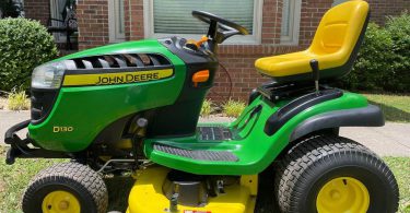00b0b kOo09Wop9Mpz 0kD0fu 1200x900 375x195 John Deere D130 Automatic Riding Lawn Mower for Sale