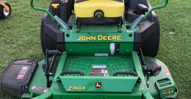 00s0s 2AHY1KW1wCsz 0t20CI 1200x900 375x195 John Deere Z740R 2019 zero turn riding mower