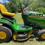 01616 4y0kND90JUrz 0kD0fu 1200x900 150x150 John Deere D130 Automatic Riding Lawn Mower for Sale