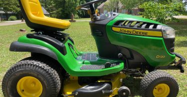 01616 4y0kND90JUrz 0kD0fu 1200x900 375x195 John Deere D130 Automatic Riding Lawn Mower for Sale