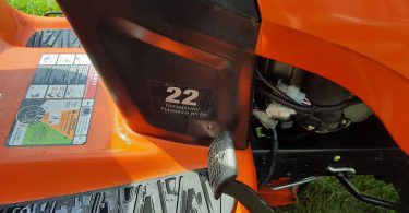 00303 fwEAuED9eOoz 0t20t2 1200x900 375x195 Ariens 48 22HP riding lawn mower tractor for sale