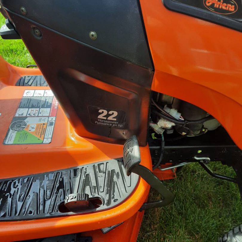 00303 fwEAuED9eOoz 0t20t2 1200x900 810x810 Ariens 48 22HP riding lawn mower tractor for sale