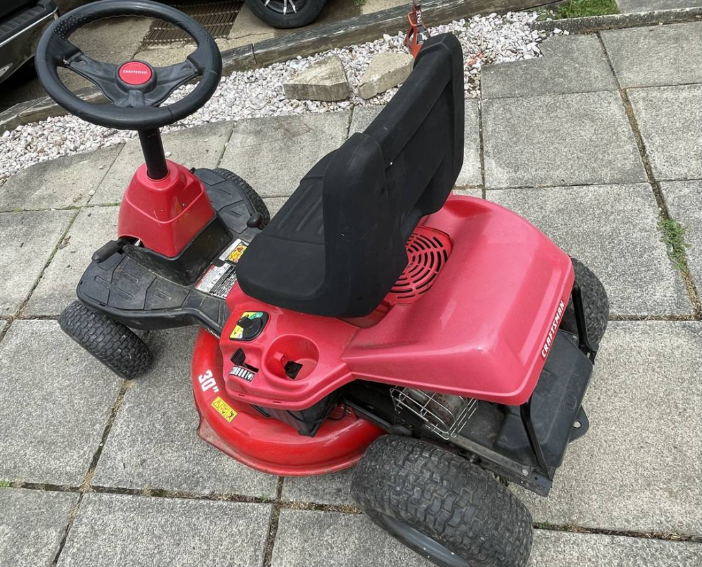 2018 Craftsman R110 30” riding lawn mower for sale - RonMowers