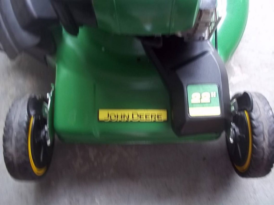 John Deere JS26 Self Propelled Lawn Mower RonMowers