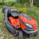 00R0R awoar9YRJ8Pz 0pp0t2 1200x900 150x150 Husqvarna YTH 22V46 Riding Lawn Mower with Bagger