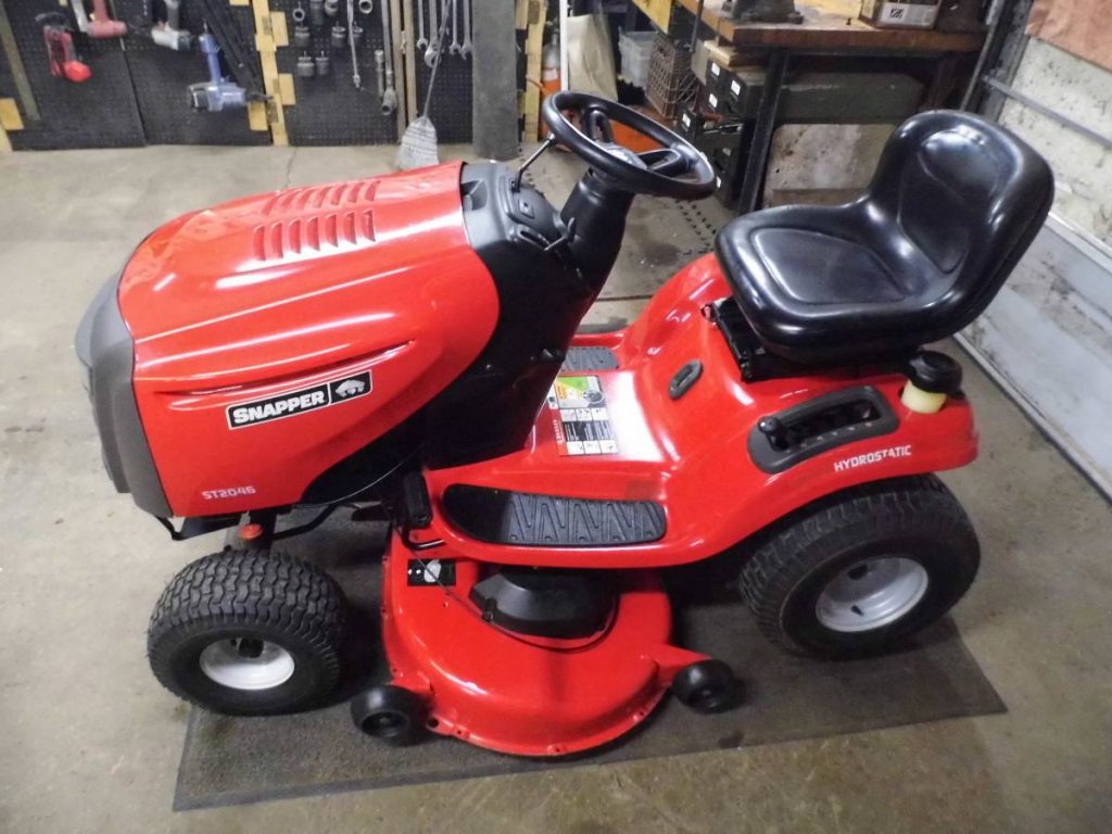 Snapper ST 2046 Hydrostatic 46 inch Riding Lawn Mower for Sale RonMowers