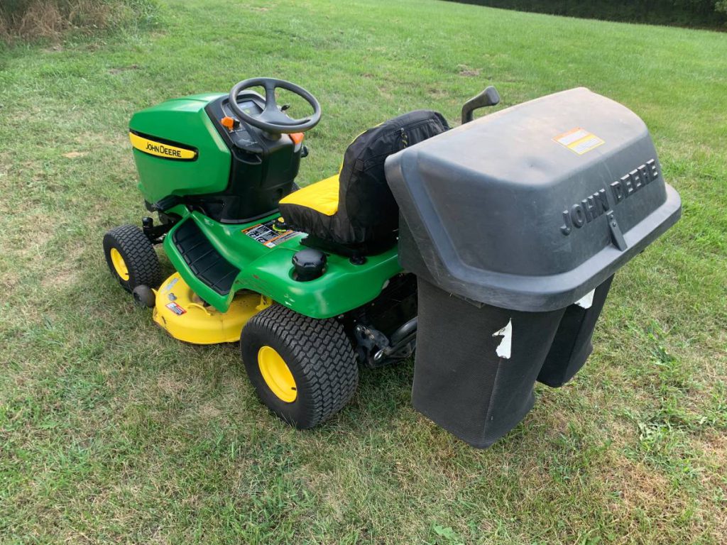 John Deere X300 42 inch lawn mower RonMowers