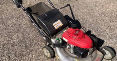00404 gb1vLDBmfrNz 0t20CI 1200x900 375x195 Honda HRR216VLA Walk Behind Gas Lawn Mower for Sale