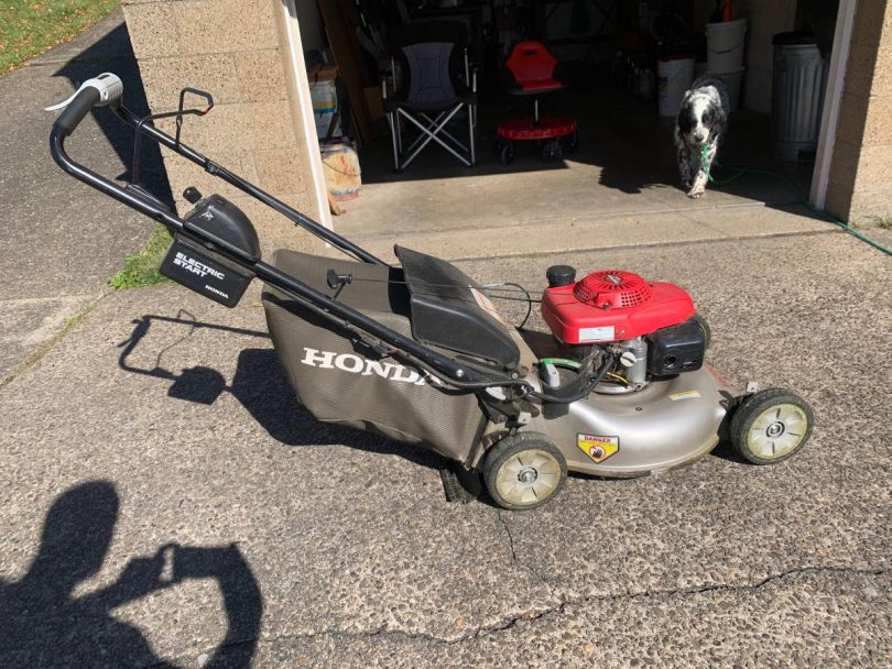 00a0a dJellfMdrURz 0CI0t2 1200x900 810x608 Honda HRR216VLA Walk Behind Gas Lawn Mower for Sale