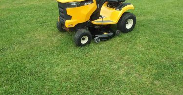 00p0p gla9uYmL43Mz 0CI0t2 1200x900 375x195 42 Cub Cadet XT1 Enduro riding lawn mower for sale