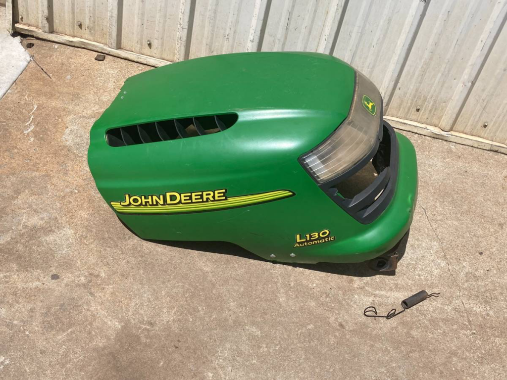 John Deere L130 Lawn Mower Hood - RonMowers