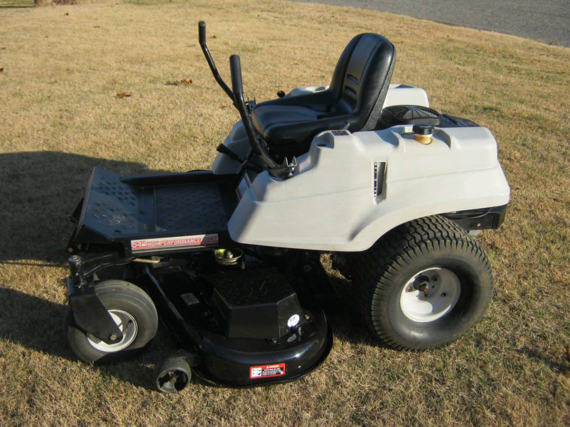 2011 MTD Gold zero turn residential riding mower RonMowers
