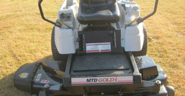 00n0n 1xj4gfTWYk9z 0CI0t2 1200x900 375x195 2011 MTD Gold zero turn residential riding mower