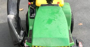 00o0o jbq5jUwnRlmz 0kr0t2 1200x900 375x195 John Deere STX38 Riding Lawn Mower With Double Bagging System