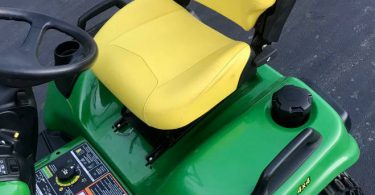 00s0s cS3Ir7OGOR8z 0lh0t2 1200x900 375x195 John Deer X738 HST 4X4 Signature Series Lawn and Garden Tractor 54” Mid Mount Mower