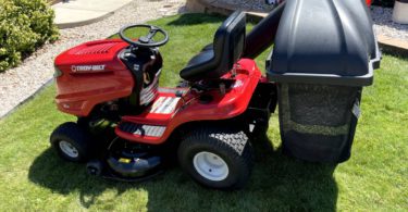 00B0B 4rUJyEO7wMnz 0CI0t2 1200x900 375x195 2016 Troy Bilt TB42 riding mower with Bagger attachment