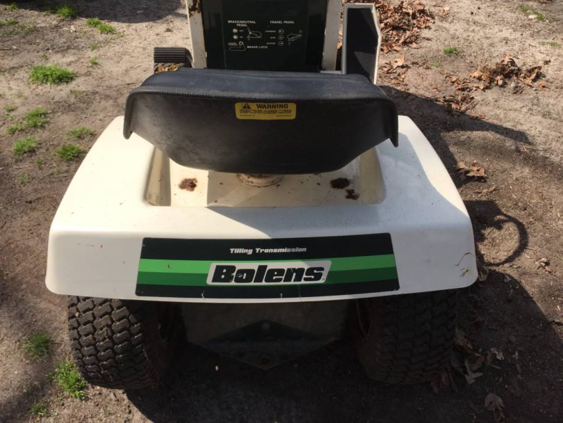 00r0r elia8Z8N9u7z 0CI0t2 1200x900 810x608 Bolens ST120 HYDRO tractor with a 36 mower deck