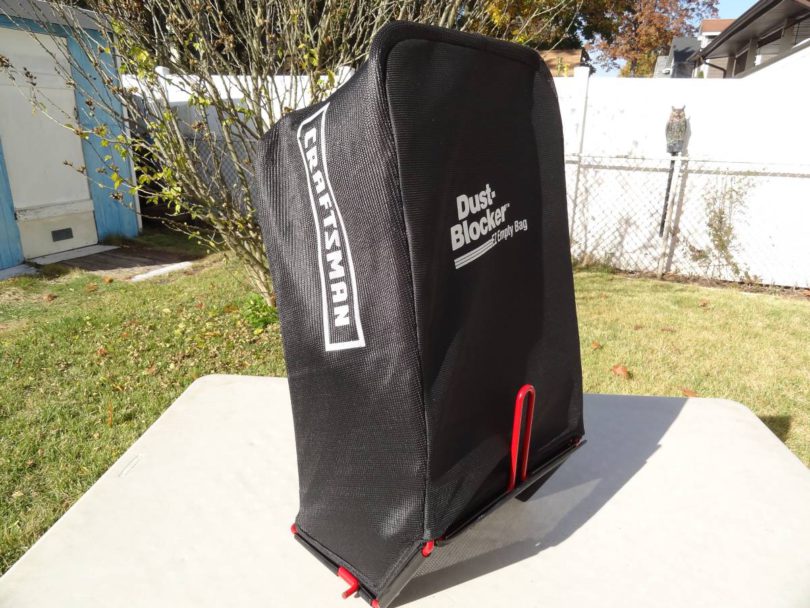 00404 7fPfgBOUm84z 0CI0t2 1200x900 810x608 Craftsman Dust Blocker EZ Empty Lawn Mower Grass Bag in excellent condition