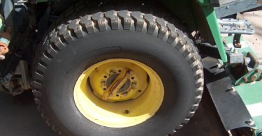 00909 1HgcDQPHAWBz 0AE0rC 1200x900 375x195 John Deere Diesel 3365 Large Commercial reel mower