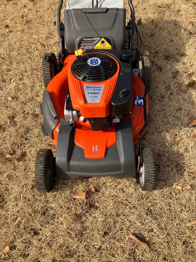 Used Husqvarna HU775H 22" SelfPropelled High Wheel Lawn Mower RonMowers