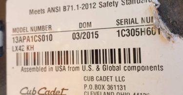00o0o 8fvxRQKpcrC 0yM0qg 1200x900 375x195 2015 cub cadet XT2 riding lawn mower
