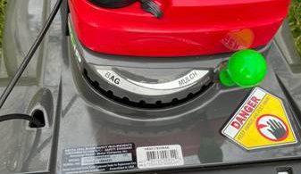 01010 kdSBBezqYau 05r07g 1200x900 337x195 2022 Honda HRX215VKA lawnmower Brand Like New