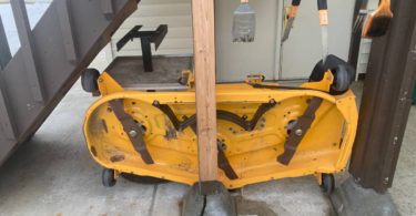 00202 gb9nUl16ysg 0CI0t2 1200x900 375x195 2008 Cub Cadet Super SLT 1554 Tractor with a 54 wide double blade mower