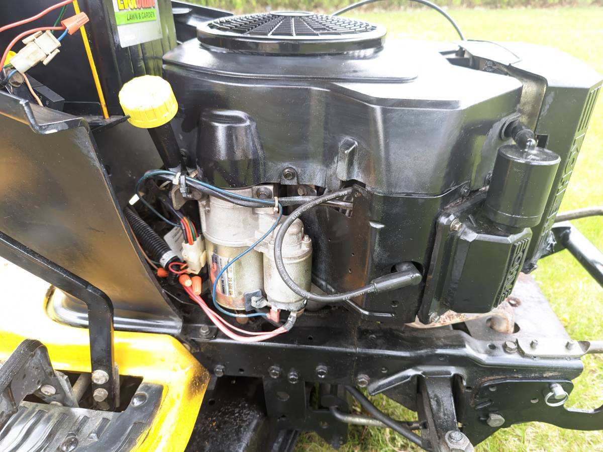 Used Cub Cadet Super LT1554 tractor for sale 00K0K 5BSsy24hIxz 0CI0t2 1200x900 Used Cub Cadet Super LT1554 tractor for sale