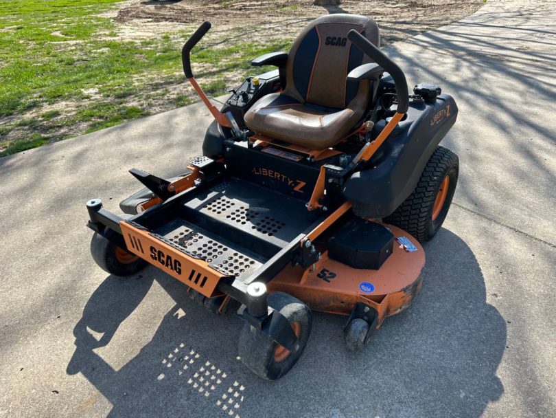 00P0P 6hbQmHJe68B 0CI0t2 1200x900 810x608 2020 Scag Liberty Z 52” cut 23hp zero turn mower for sale