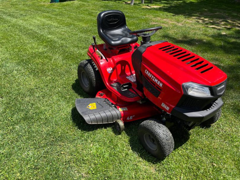 00909 89pnZwu3bvG 0CI0t2 1200x900 810x608 2020 Craftsman T140 46 inch riding lawn mower for sale