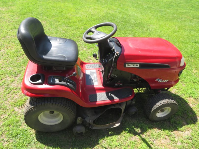 00A0A 55VLh8KBQin 0CI0t2 1200x900 810x608 Craftsman 917273811 riding lawn mower 42 dual blade for sale