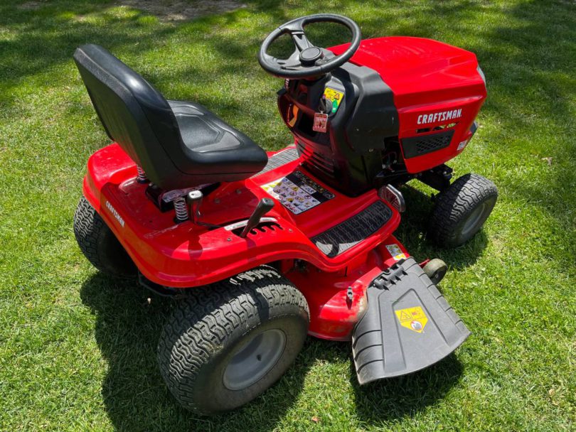 00D0D aqf2FL38R7H 0CI0t2 1200x900 810x608 2020 Craftsman T140 46 inch riding lawn mower for sale