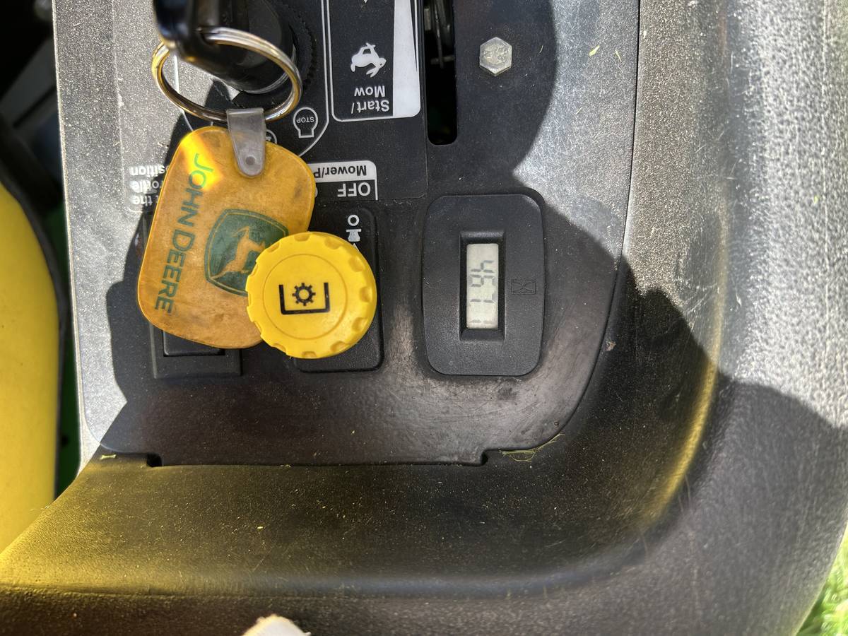 2015 Jon Deere Z425 zero turn mower for sale 00K0K e3nc37rtZc1 1320MM 1200x900 2015 Jon Deere Z425 zero turn mower for sale