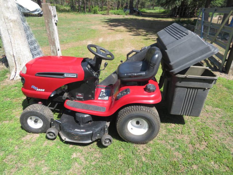 00g0g d0nsib4Hs7W 0CI0t2 1200x900 810x608 Craftsman 917273811 riding lawn mower 42 dual blade for sale