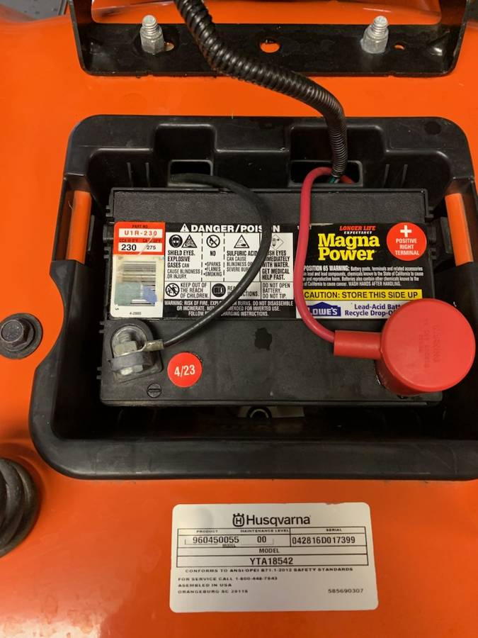 Husqvarna YTA18542 Riding Lawn Mower for Sale in Very good condition 00k0k hluhRg0R3Ai 0co0gw 1200x900 Husqvarna YTA18542 Riding Lawn Mower for Sale in Very good condition