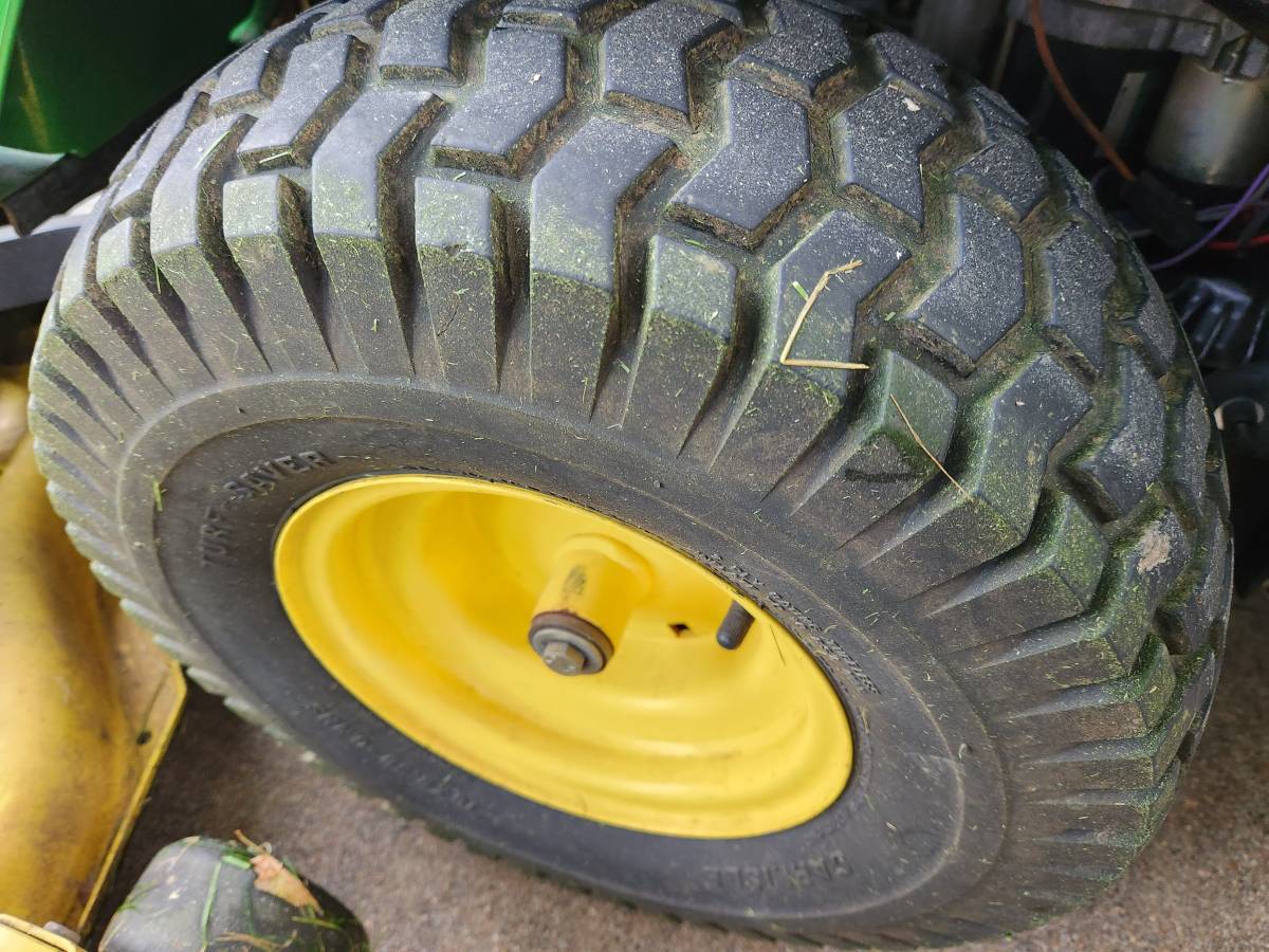 2011 John Deere F525 Riding Lawn Mower with Bagger 00000 a8Yrrh5SeNn 0CI0t2 1200x900 2011 John Deere F525 Riding Lawn Mower with Bagger