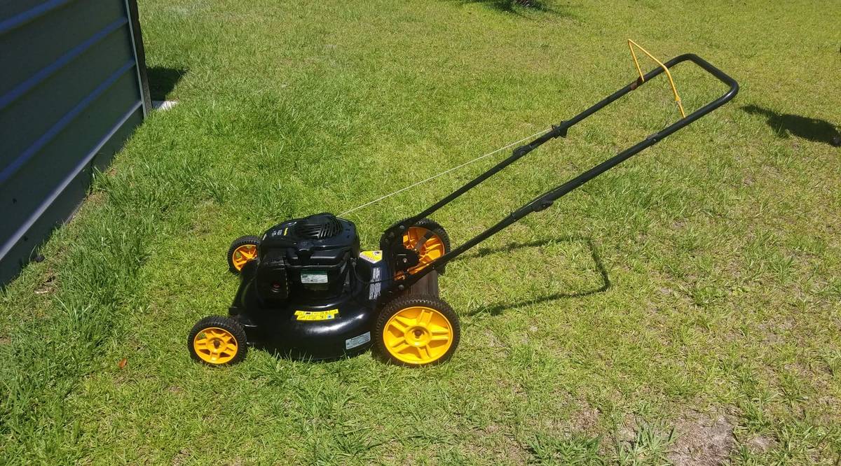 Used Poulan Pro Briggs & Stratton 500E Series 140cc OHV for sale 00303 2asvQlyzJGJ 0ww0i4 1200x900 Used Poulan Pro Briggs & Stratton 500E Series 140cc OHV for sale