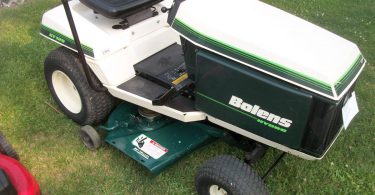 00404 hRJAigEWwFQ 0CI0t2 1200x900 375x195 Bolens 3212H ST120 Riding Mower for Sale
