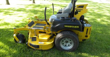 00909 9IclOIsRdMY 0CI0t2 1200x900 375x195 2011 Hustler Super Z Hyperdrive Zero Turn Riding Lawn Mower for Sale