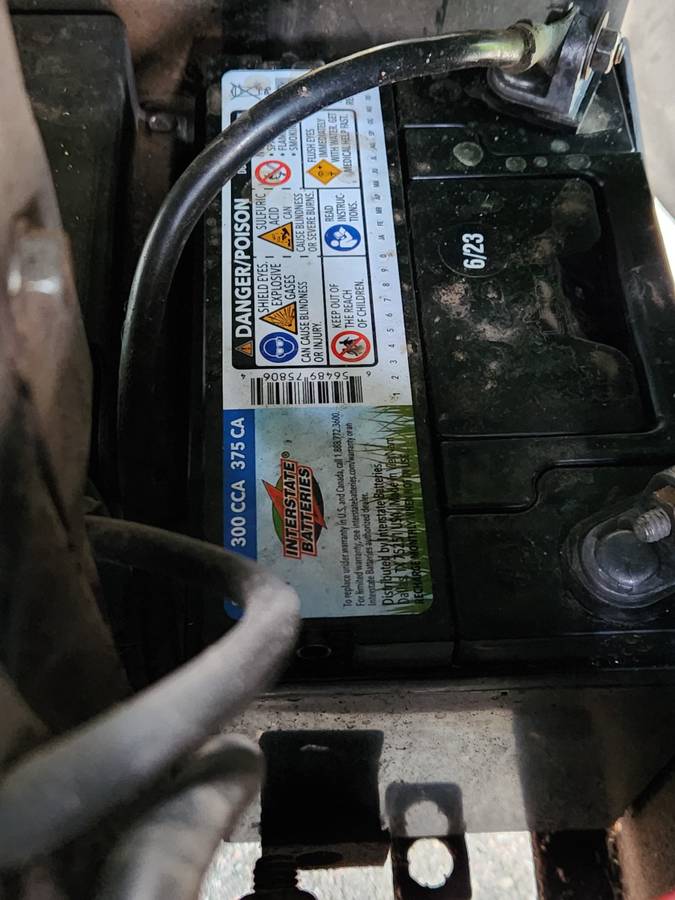 2011 John Deere F525 Riding Lawn Mower with Bagger 00J0J 6o5qvZEqQw1 0t20CI 1200x900 2011 John Deere F525 Riding Lawn Mower with Bagger