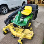 00P0P 7Ole6h311q9 0CI0t2 1200x900 150x150 2011 John Deere F525 Riding Lawn Mower with Bagger